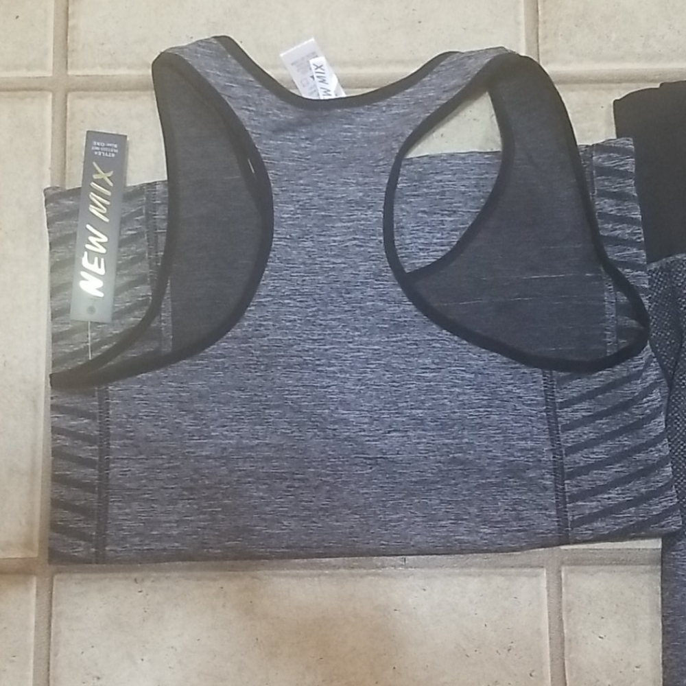 Active Wear - Picture 2 of 2